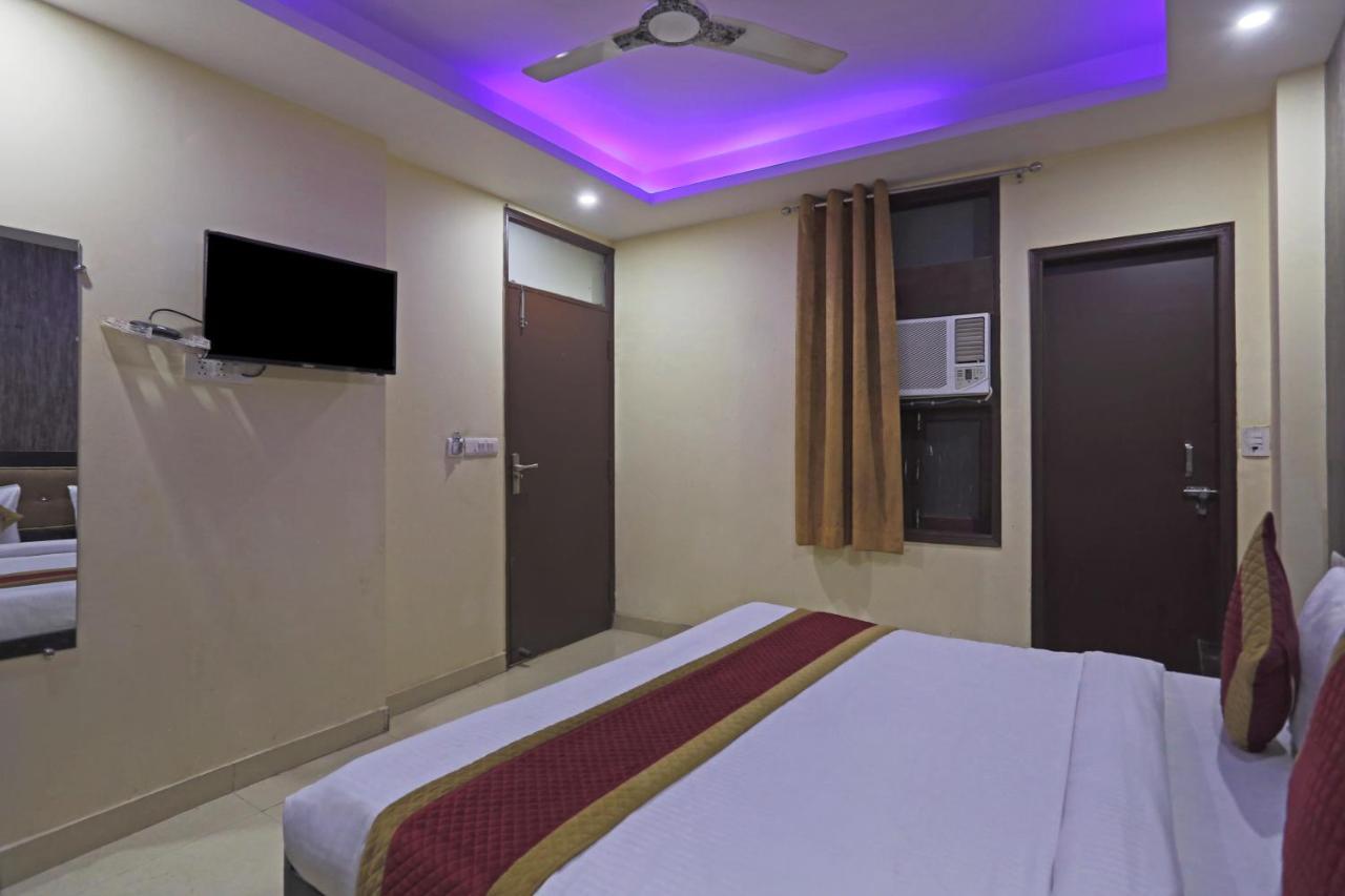 Airport Hotel Rosewood New Delhi Eksteriør billede