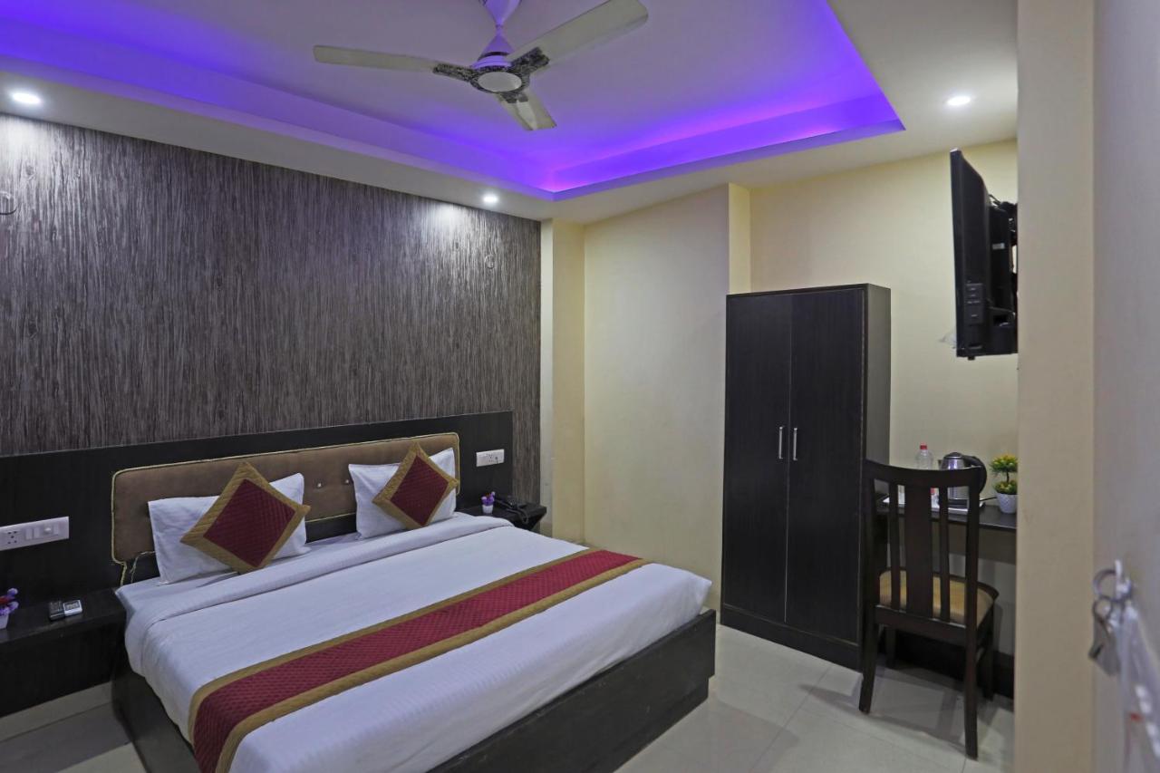 Airport Hotel Rosewood New Delhi Eksteriør billede