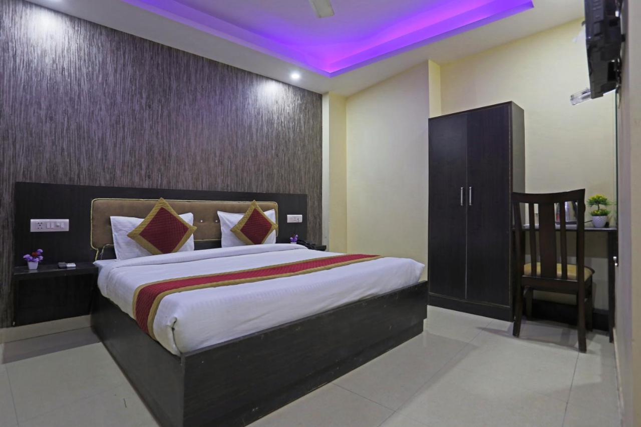 Airport Hotel Rosewood New Delhi Eksteriør billede