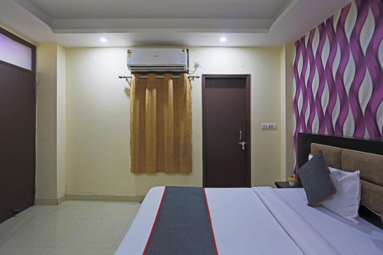 Airport Hotel Rosewood New Delhi Eksteriør billede