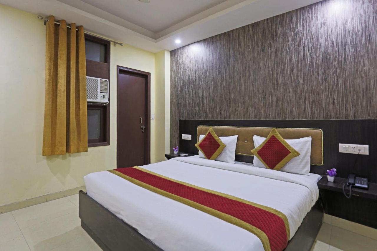Airport Hotel Rosewood New Delhi Eksteriør billede