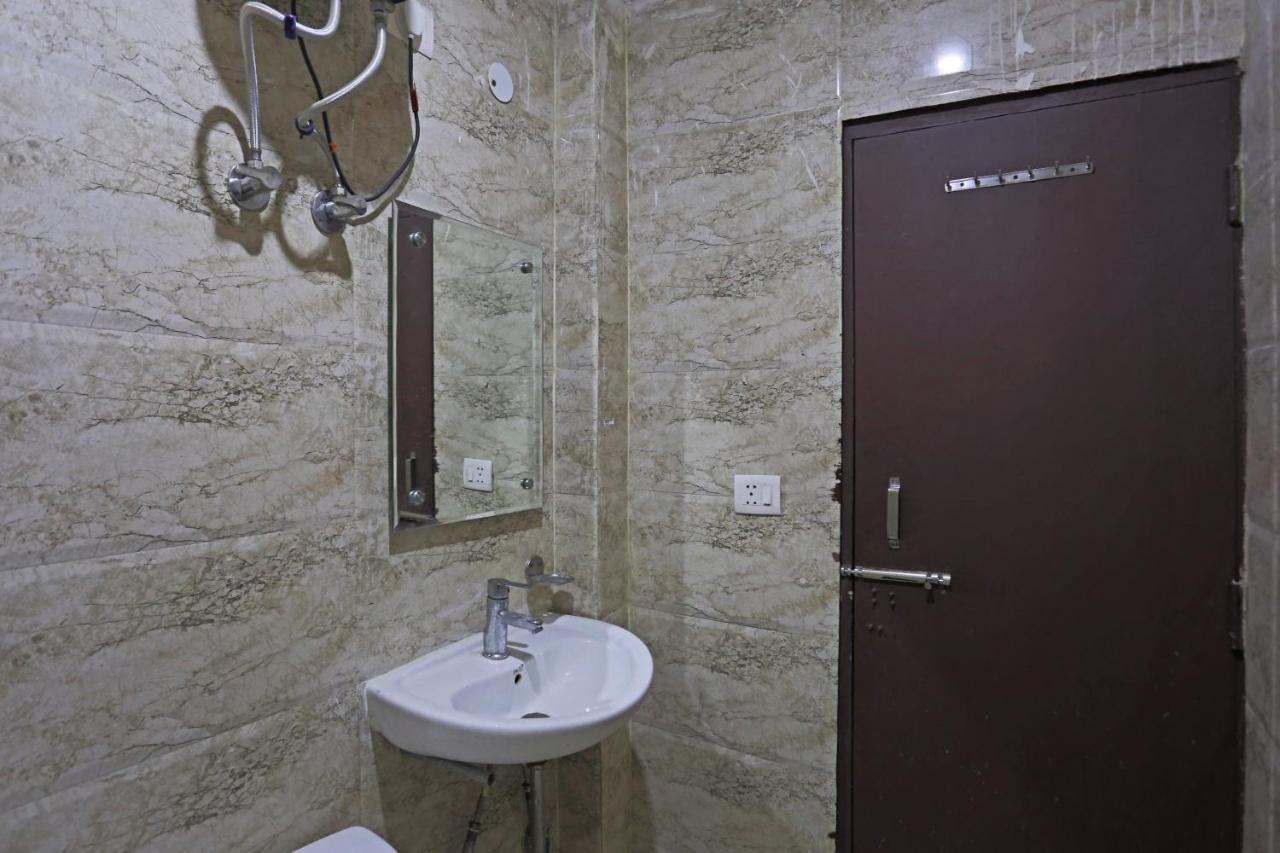 Airport Hotel Rosewood New Delhi Eksteriør billede