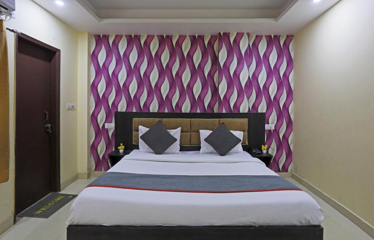 Airport Hotel Rosewood New Delhi Eksteriør billede