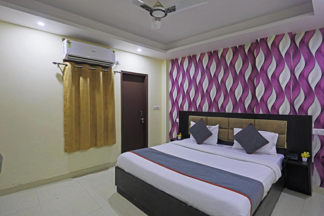 Airport Hotel Rosewood New Delhi Eksteriør billede