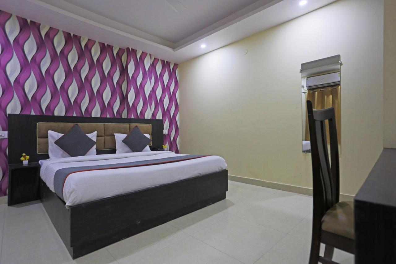 Airport Hotel Rosewood New Delhi Eksteriør billede