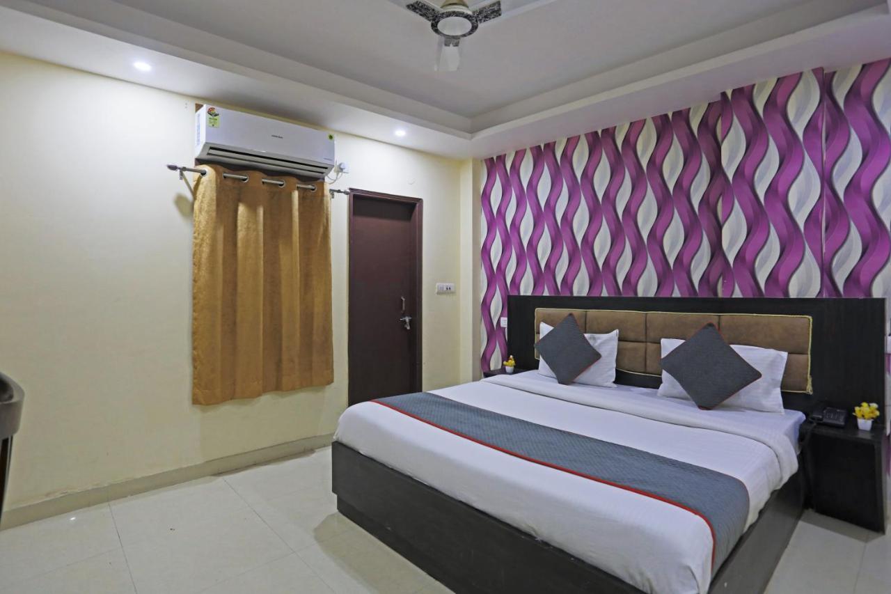 Airport Hotel Rosewood New Delhi Eksteriør billede