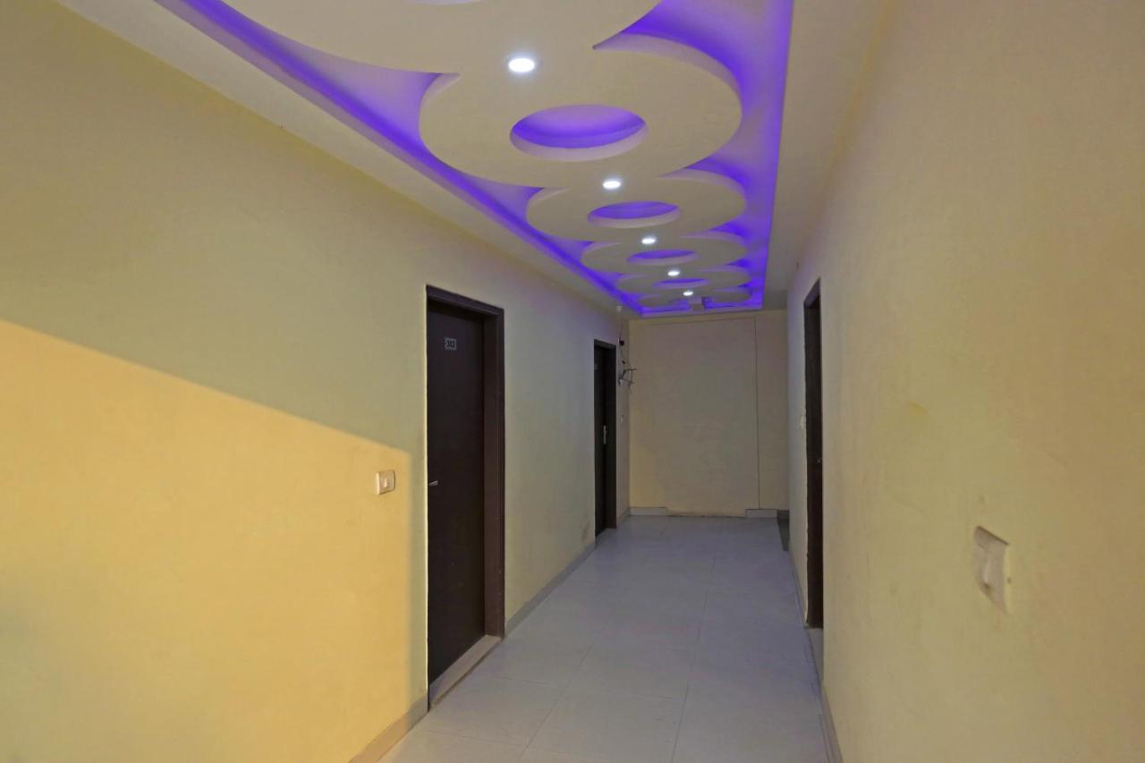 Airport Hotel Rosewood New Delhi Eksteriør billede